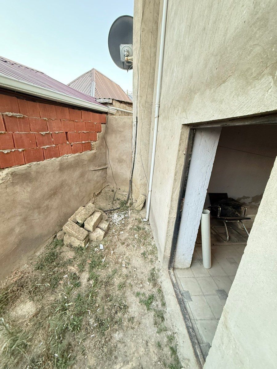 Həyət evi, Binəqədi r — Ev, villa, Bakı (10)