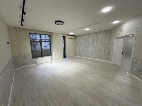 İcarəyə verilir 5 otaqlı ofis 225 m² — Bakı