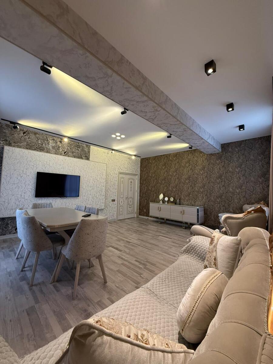 Satılır 3 otaqlı yeni tikili 116 m² — Mənzil, Bakı (2)