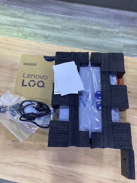 Lenovo Loq 15 i5 — Bakı