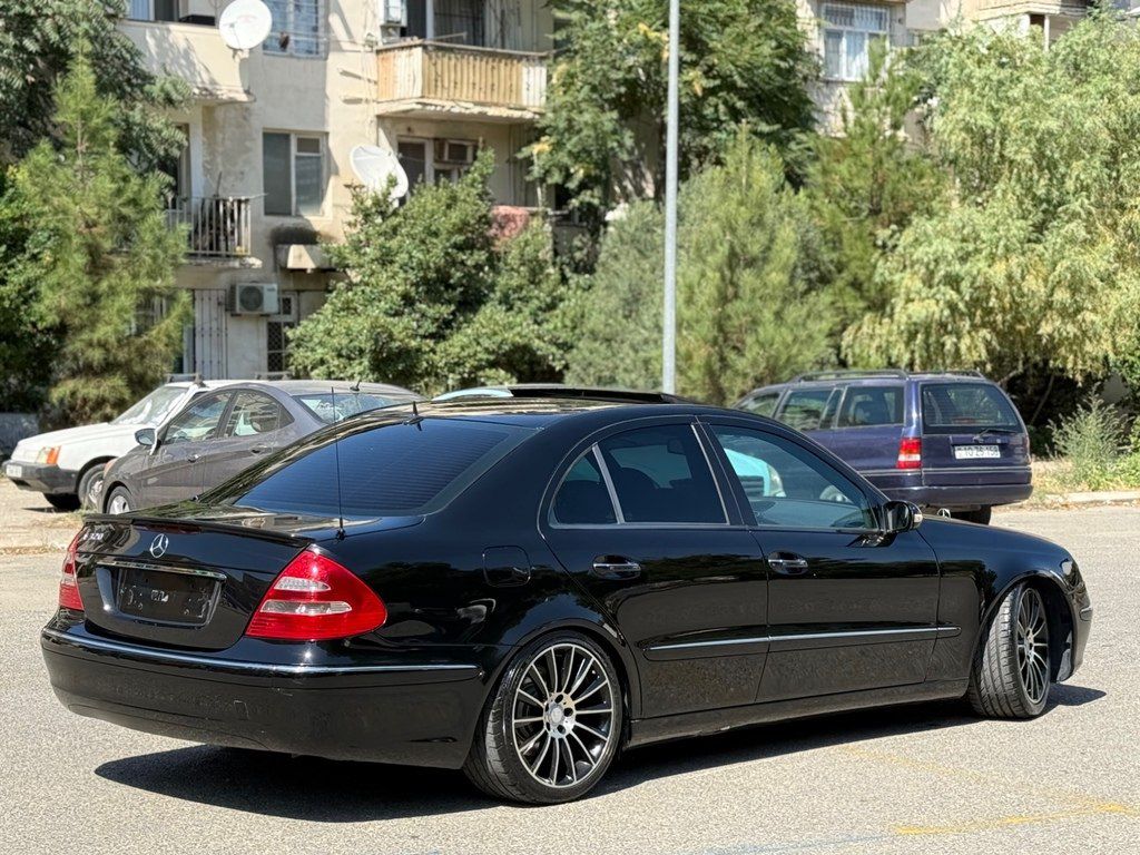 Mercedes E 320, 3.2 L, 2003 il, 346 000 km — Avtomobillər, Bakı (3)