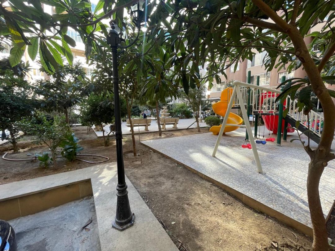 Satılır 4 otaqlı yeni tikili 160 m² — Mənzil, Bakı (7)