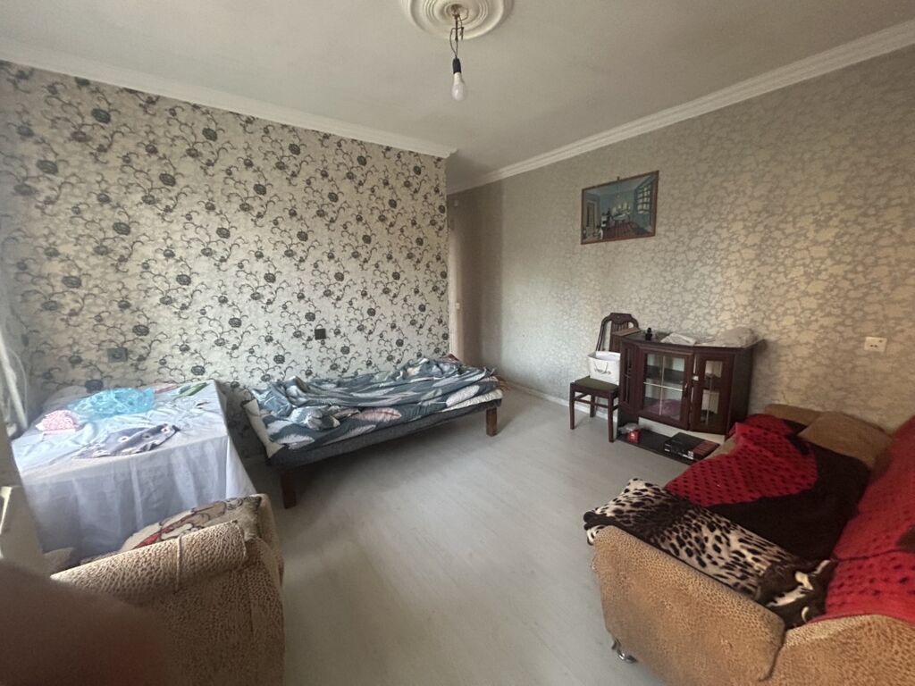 2 eded oglan otaq yoldasi axtarlir. Telebe olsa lap yaxsi olar. Bos — Mənzil, Bakı (3)