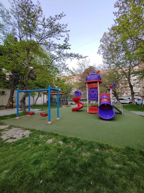 2-otaqlı mənzil, Məzahir Rüstəmov küç., 60 m² — Bakı