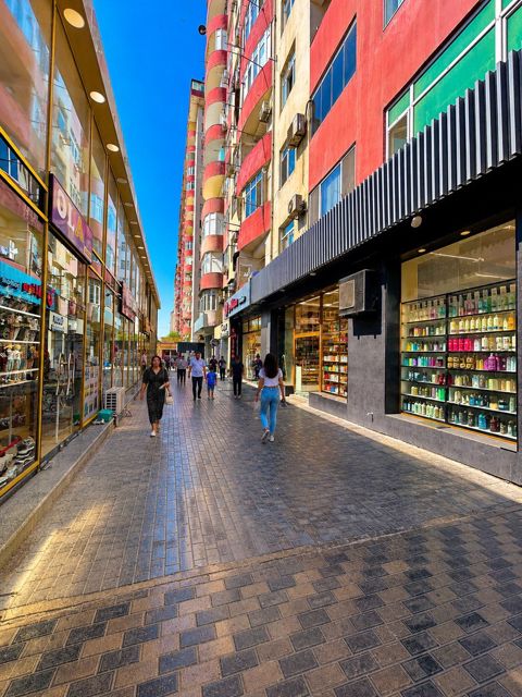 Satılır 3 otaqlı yeni tikili 103 m² — Bakı