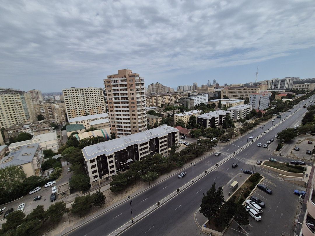 Satılır 5 otaqlı yeni tikili 202 m² — Mənzil, Bakı (3)