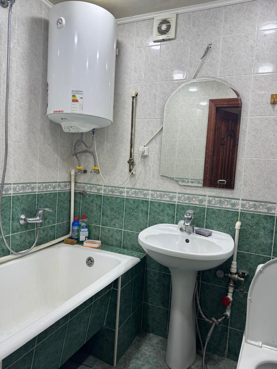 Satılır 1 otaqlı köhnə tikili 37 m² — Mənzil, Bakı (8)