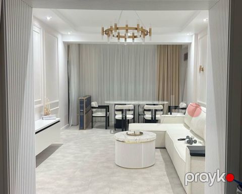 Satılır 4 otaqlı yeni tikili 175 m²