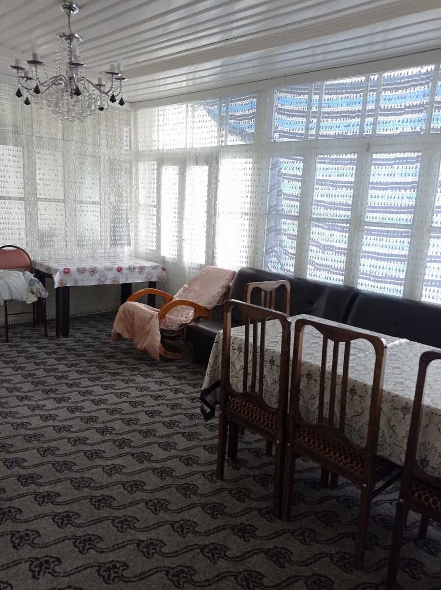 İcarəyə verilir 5 otaqlı həyət evi/bağ evi 200 m² — Ev, villa, Şəki (4)
