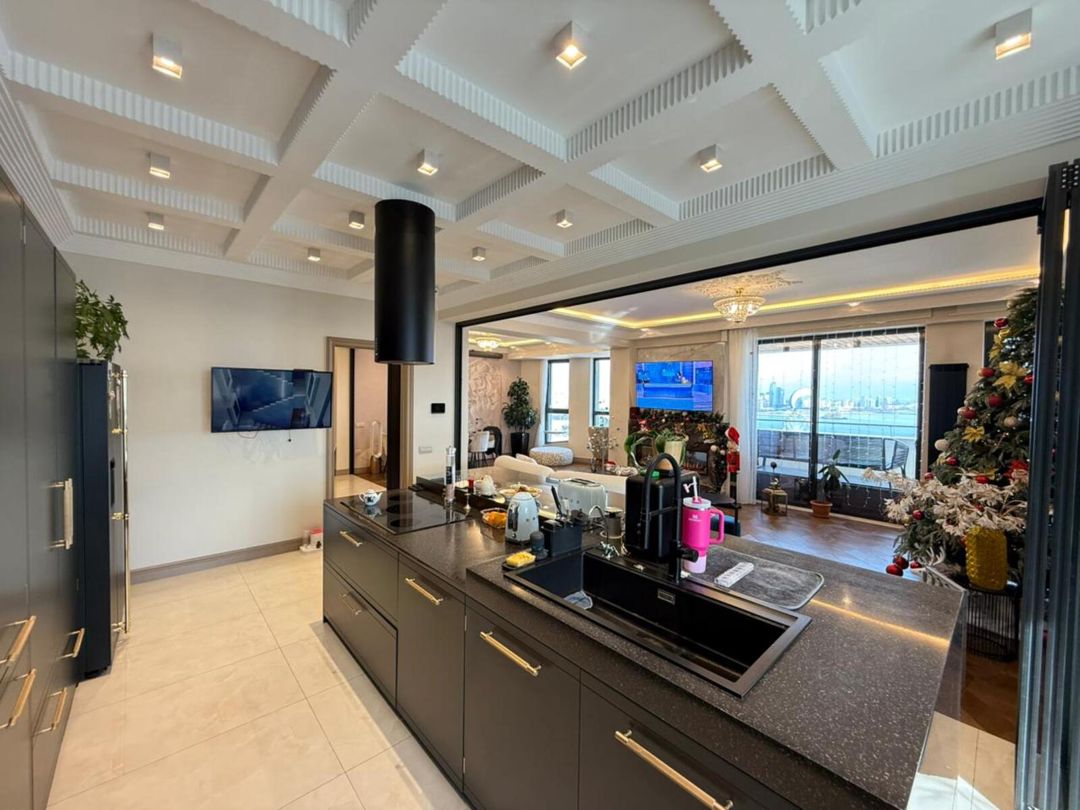 Satılır 5 otaqlı yeni tikili 231 m² — Mənzil, Bakı (6)