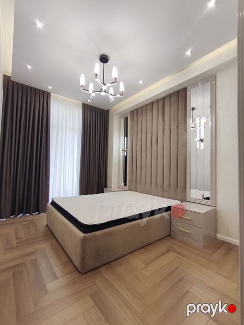 Satılır 2 otaqlı yeni tikili 65 m²