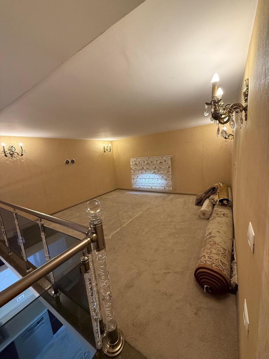 Satılır 4 otaqlı yeni tikili 200 m² — Mənzil, Bakı (10)