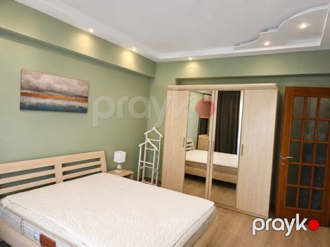 İcarəyə verilir 3 otaqlı yeni tikili 130 m²