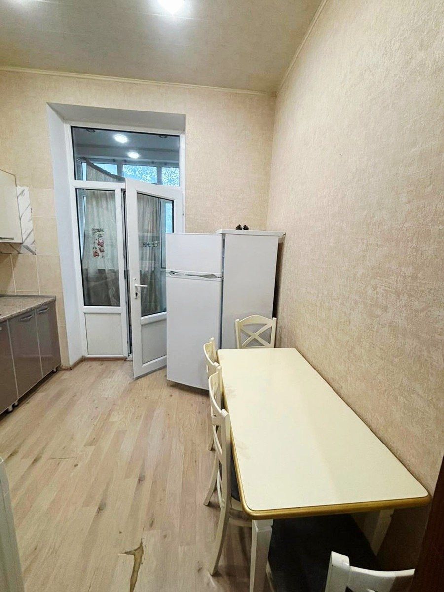 İcarəyə verilir 2 otaqlı köhnə tikili 65 m² — Mənzil, Bakı (6)