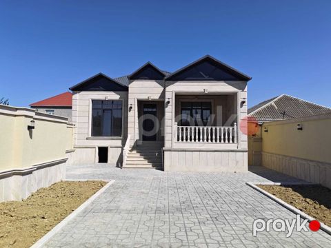Satılır 4 otaqlı həyət evi/bağ evi 130 m²