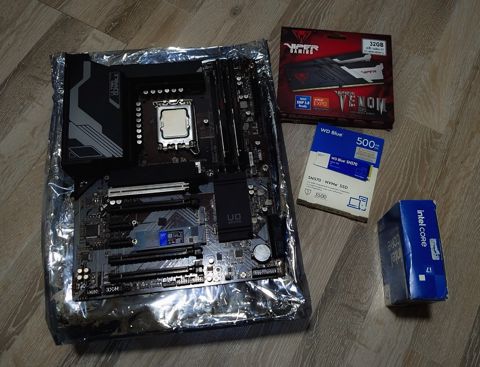 i7-14700K, Z790, 500GB, 32GB DDR5 CL30 — Bakı