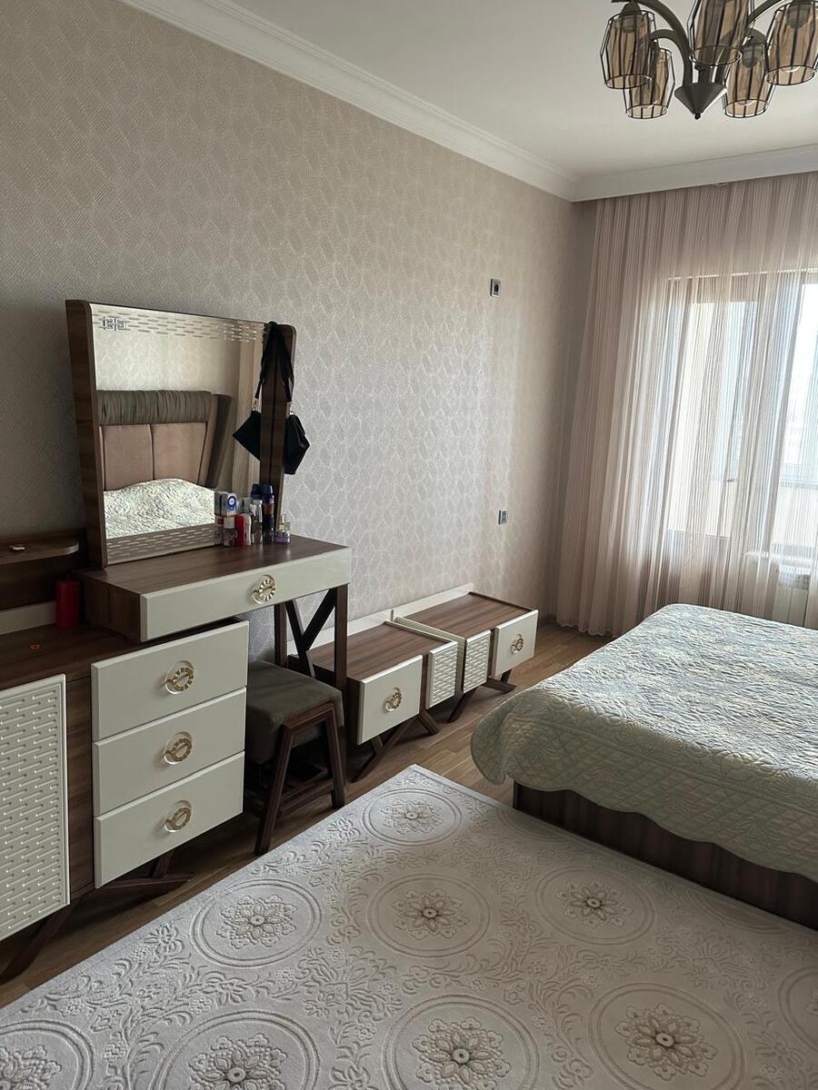 Satılır 3 otaqlı köhnə tikili 81 m² — Mənzil, Bakı (10)