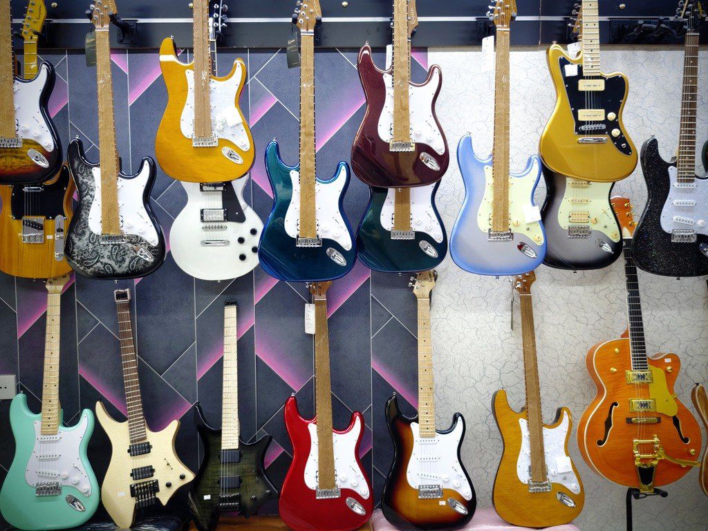 Elektro gitara — Musiqiə alətləri, Bakı (12)