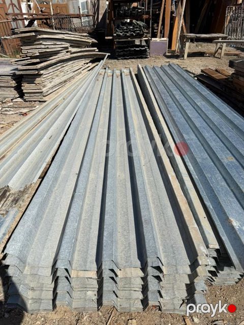 150 ededden çox şifer satılır uznuluq 6mtr eni 0.94 derinlik — Bakı