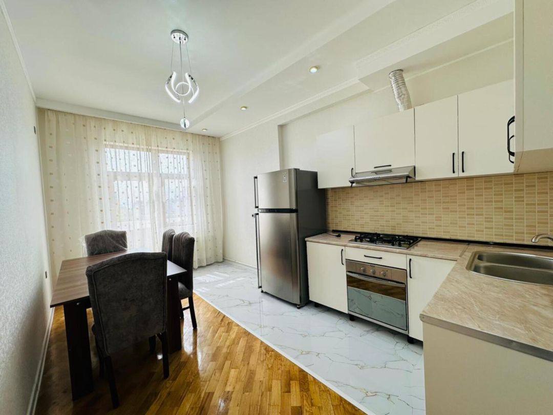 İcarəyə verilir 2 otaqlı yeni tikili 75 m² — Mənzil, Bakı (9)