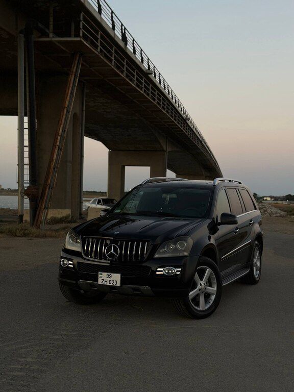 Mercedes GL 450 4MATIC, 4.7 L, 2009 il, 280 000 km — Avtomobillər, Bakı (3)