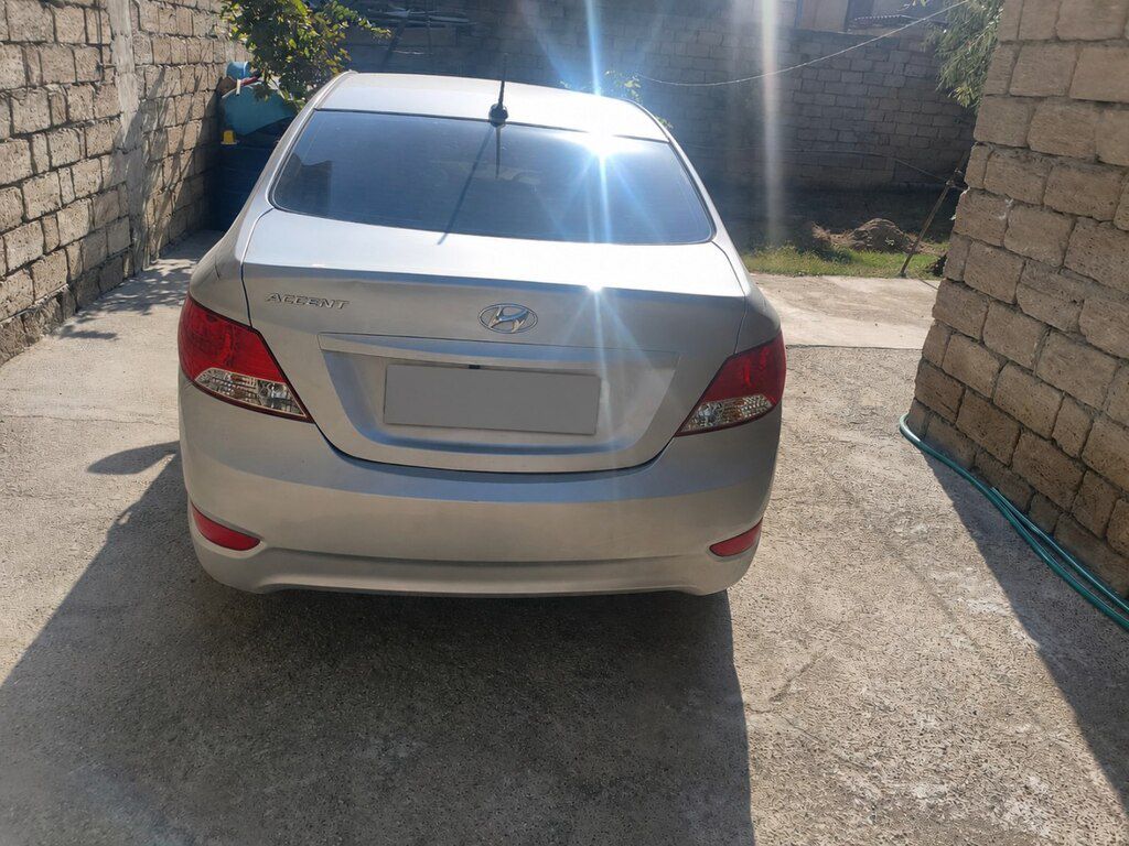 Hyundai Accent, 1.6 L, 2011 il, 288 000 km — Avtomobillər, Bakı (2)