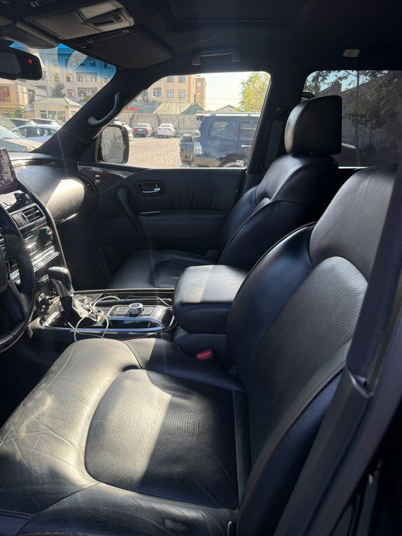 Nissan Patrol, 5.6 L, 2010 il, 89 000 km — Avtomobillər, Bakı (8)