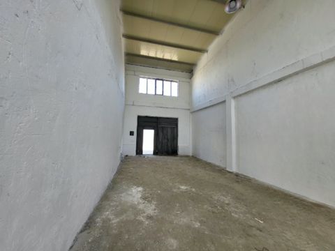 İcarəyə verilir obyekt 90 m² — Bakı