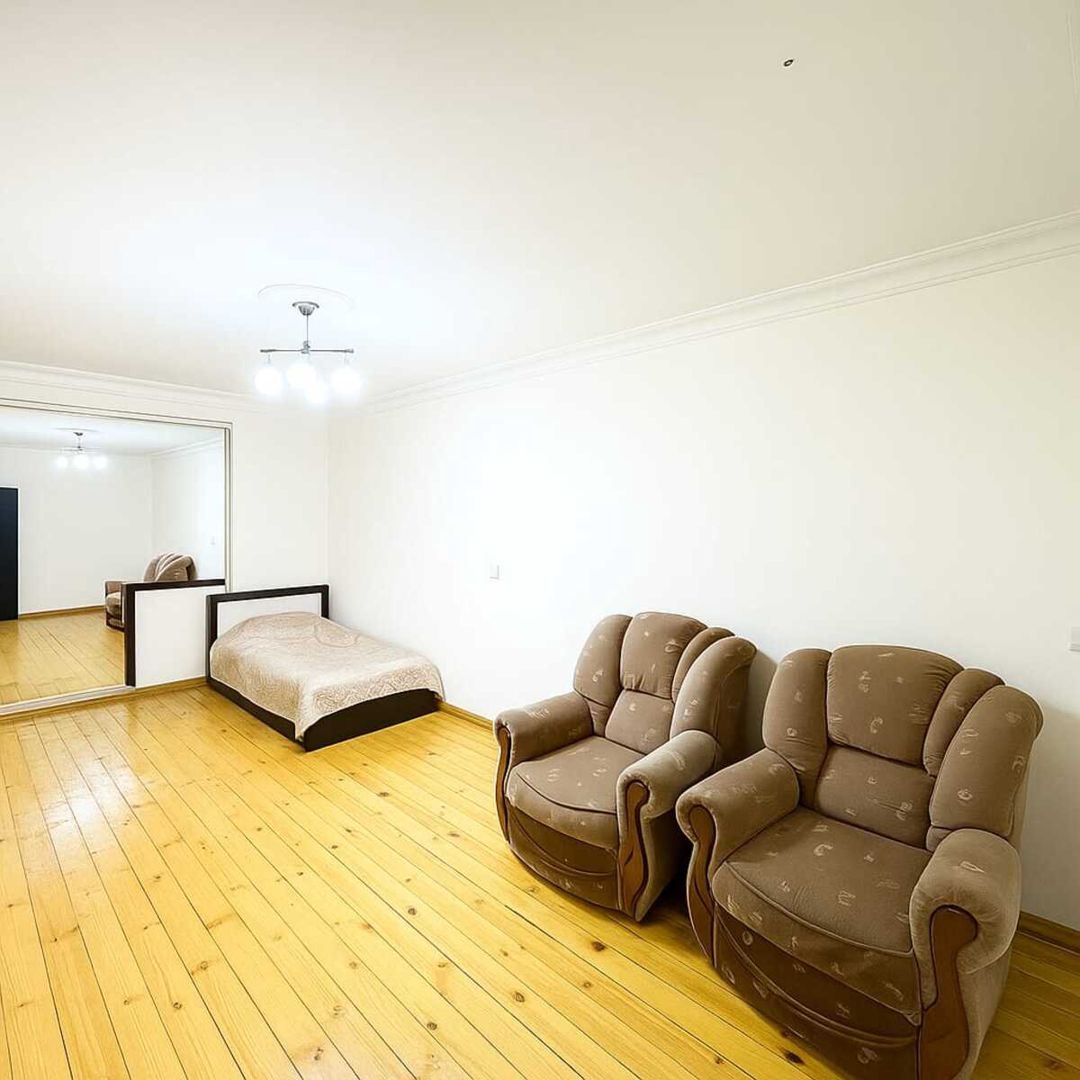 Satılır 3 otaqlı köhnə tikili 70 m² — Mənzil, Bakı (2)