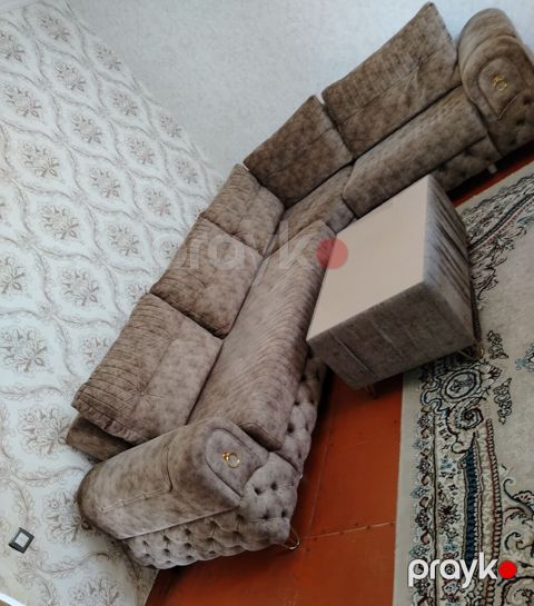 Divan satılır 530₼ .açılır bazası var.Ünvan Buzovna. 0659. Fatimə99 E