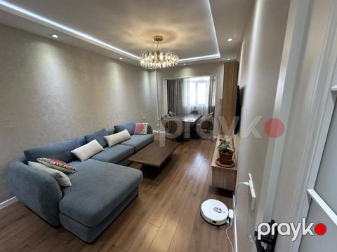 Satılır 2 otaqlı köhnə tikili 66 m²