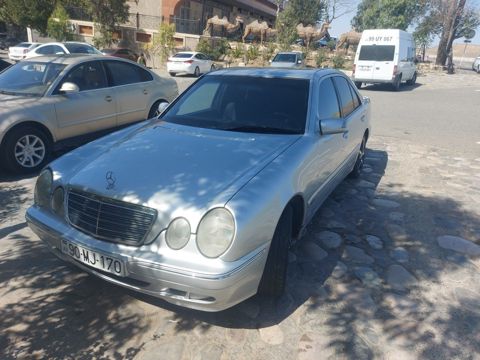 Mercedes E 200, 2.0 L, 2000 il, 400 000 km — Zərdab