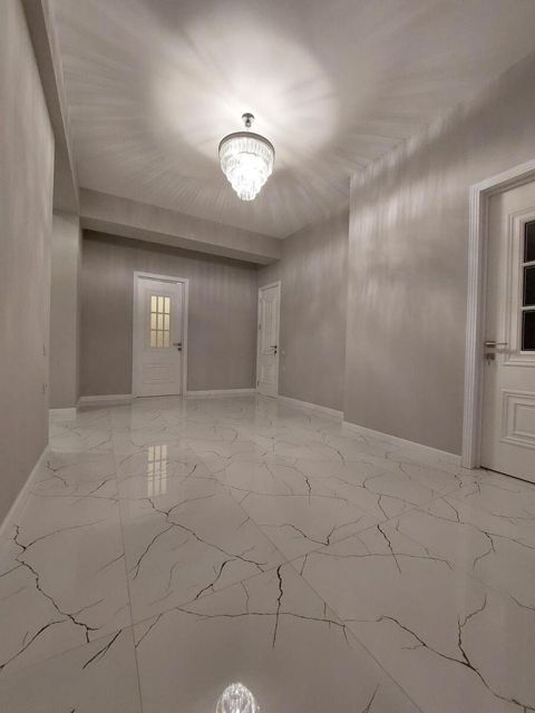 Satılır 3 otaqlı yeni tikili 131 m² — Bakı
