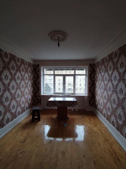 5-otaqlı mənzil, Gülüstan qəs., 105 m² — Gəncə