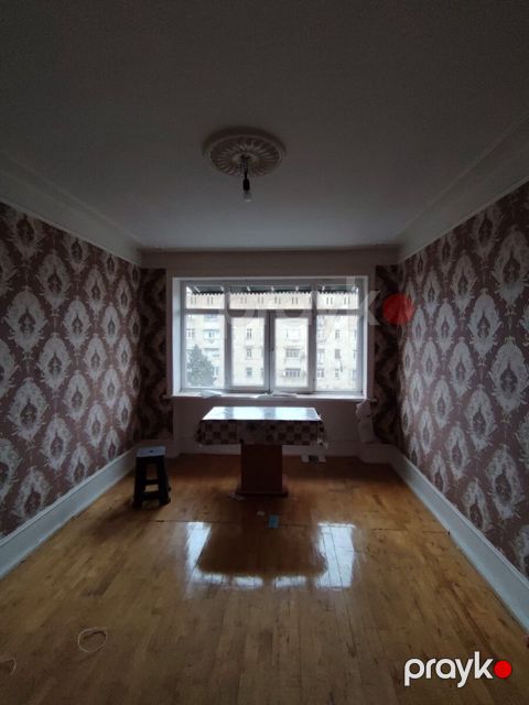 5-otaqlı mənzil, Gülüstan qəs., 105 m²