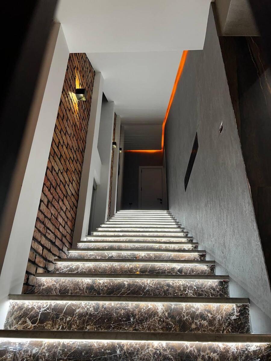 Satılır 7 otaqlı həyət evi/bağ evi 800 m² — Ev, villa, Bakı (11)