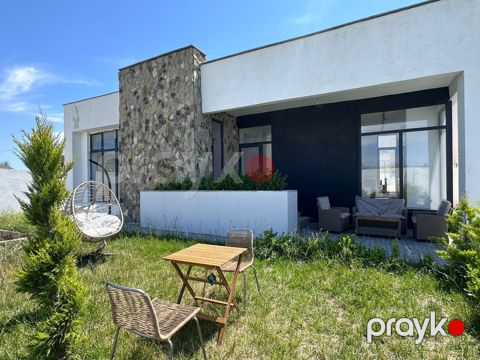 Satılır 4 otaqlı həyət evi/bağ evi 120 m²