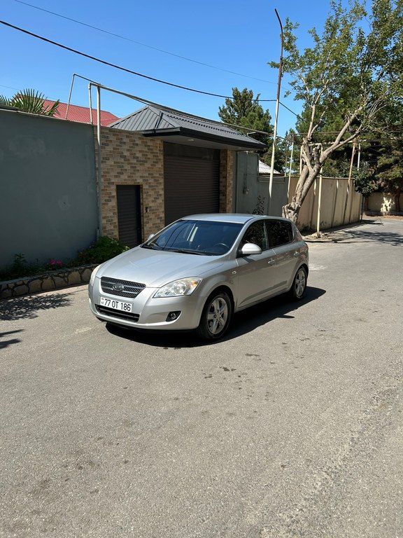 Kia Ceed, 1.6 L, 2008 il, 397 300 km — Avtomobillər, Bakı (5)