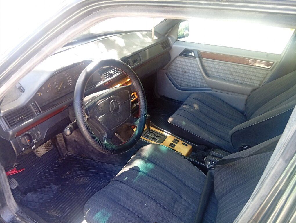 Mercedes E 200, 2.0 L, 1993 il, 599 334 km — Avtomobillər, Bakı (8)