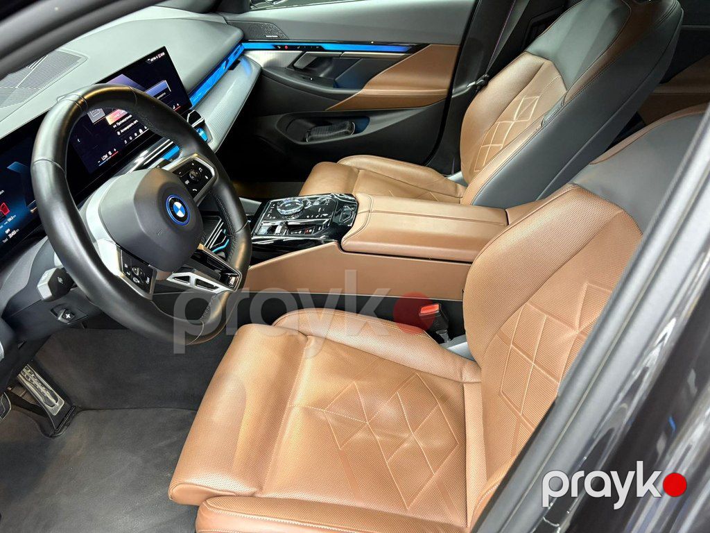 BMW i5, 81.2 kWh, 2023 il, 37 800 km — Avtomobillər, Bakı (7)