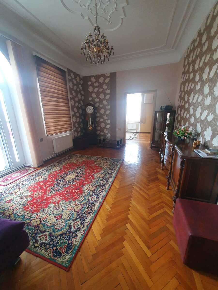 İcarəyə verilir 2 otaqlı köhnə tikili 77 m² — Mənzil, Bakı (2)