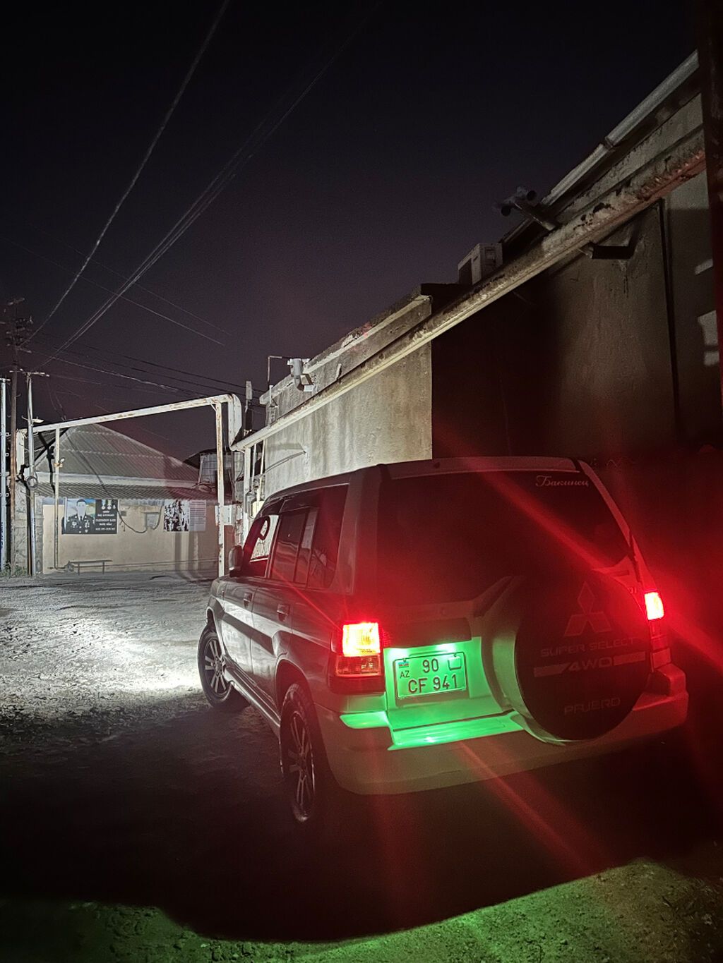 Mitsubishi Pajero Mini: 1.8 l 1999 il 250000 km Ofrouder/SUV — Avtomobillər, Bakı