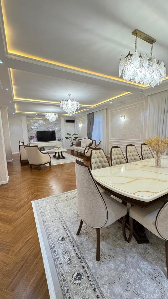 Satılır 6 otaqlı həyət evi/bağ evi 450 m² — Ev, villa, Bakı (7)