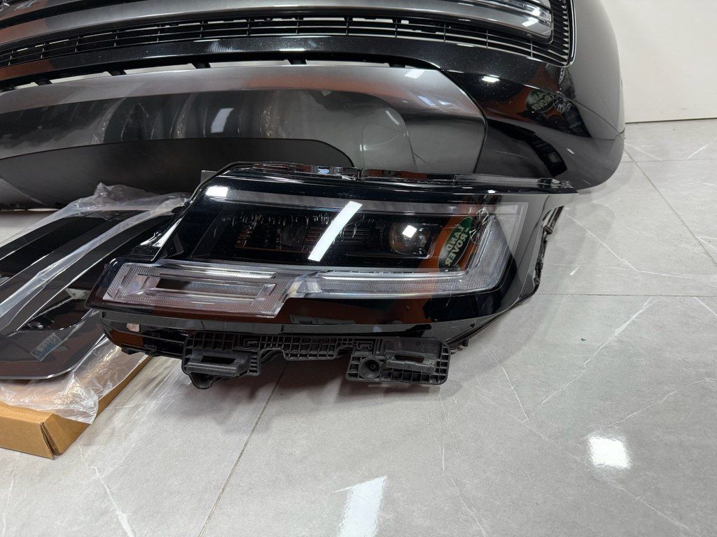 "Range Rover 2024" buferi və farası — Ehtiyat hissələri və aksesuarlar, Bakı (2)
