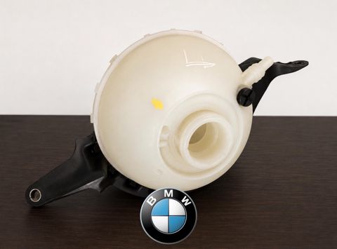 BMW F10 D30 antifriz su çəni — Bakı