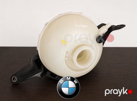 BMW F10 D30 antifriz su çəni