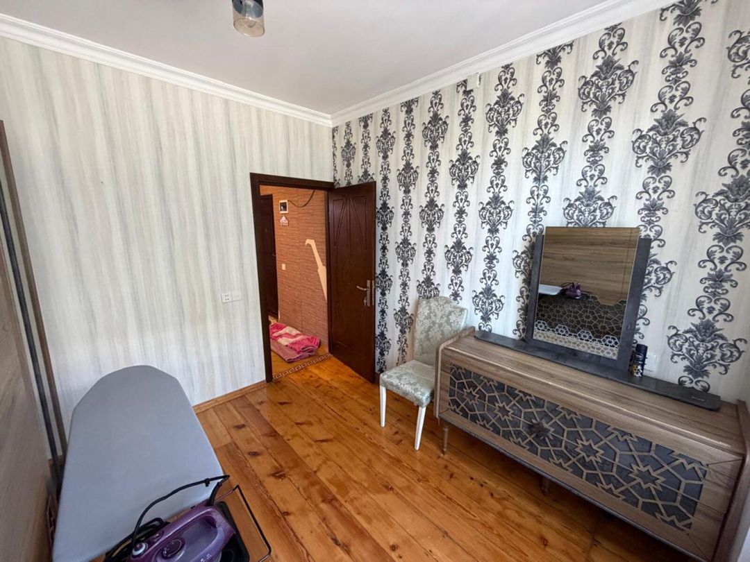 Satılır 4 otaqlı köhnə tikili 110 m² — Mənzil, Bakı (4)