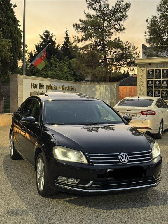 Volkswagen Passat, 1.8 L, 2013 il, 277 000 km — Avtomobillər, Bakı (2)