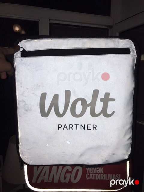 Wolt Partner termo çatdırılma çantası - Çiyin və ya velosiped/moped — Sumqayıt