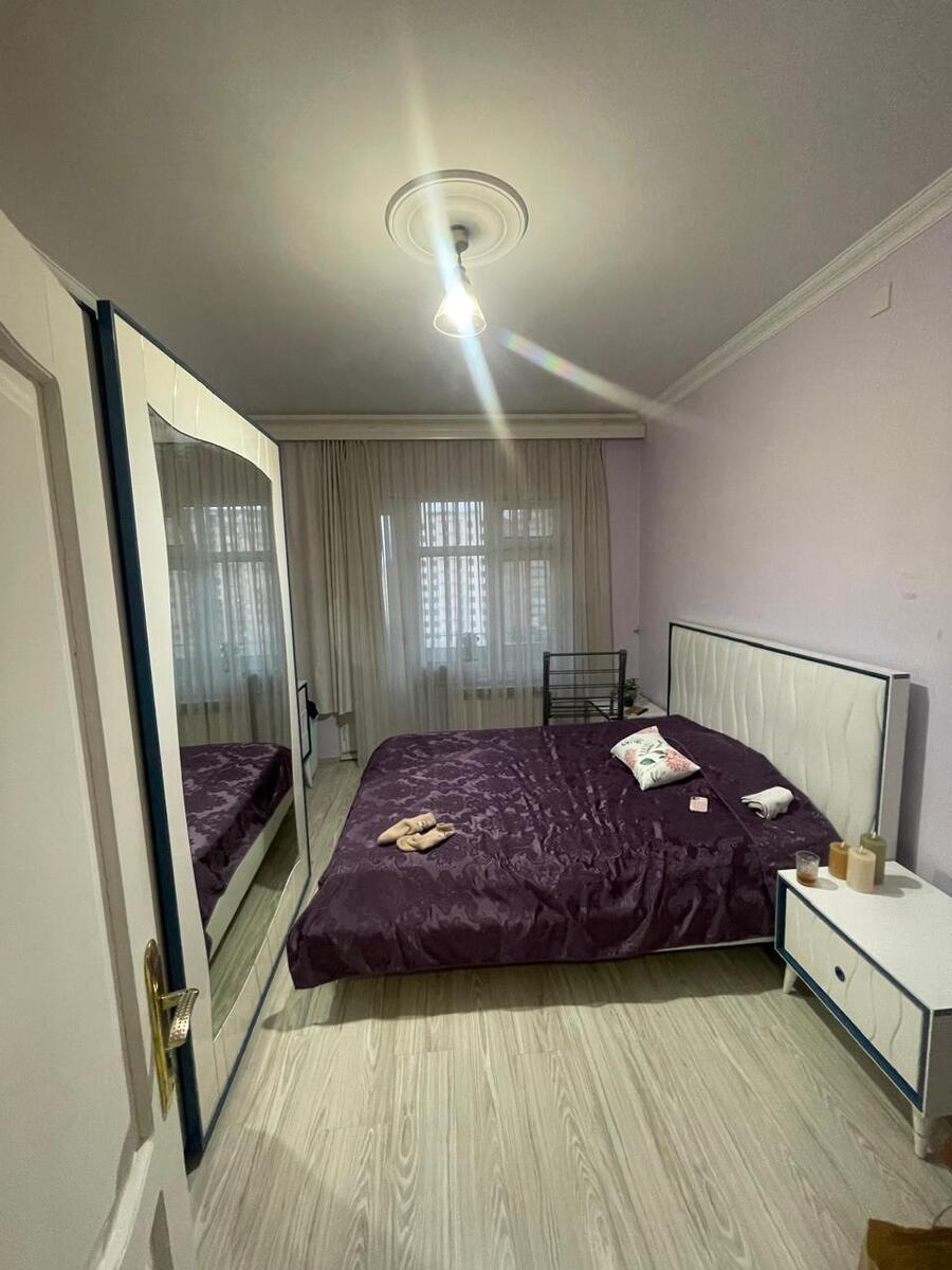 Satılır 4 otaqlı köhnə tikili 100 m² — Mənzil, Bakı (8)